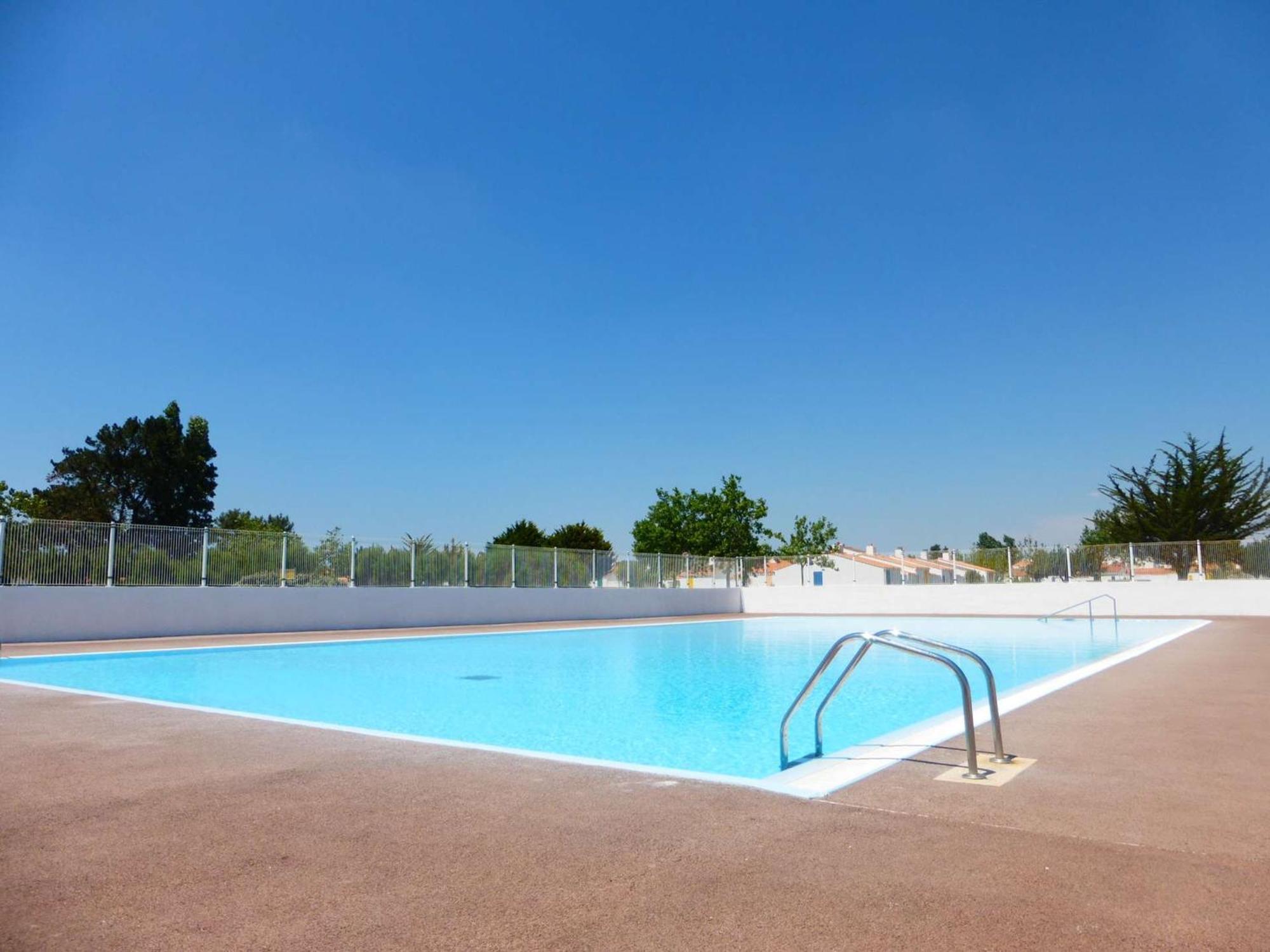 Maison Cosy Avec Mezzanine, Piscine Chauffee, Proche Mer - 4 Couchages - Parking Privatif - Fr-1-224A-1 ブルティニョール・シュル・メール エクステリア 写真