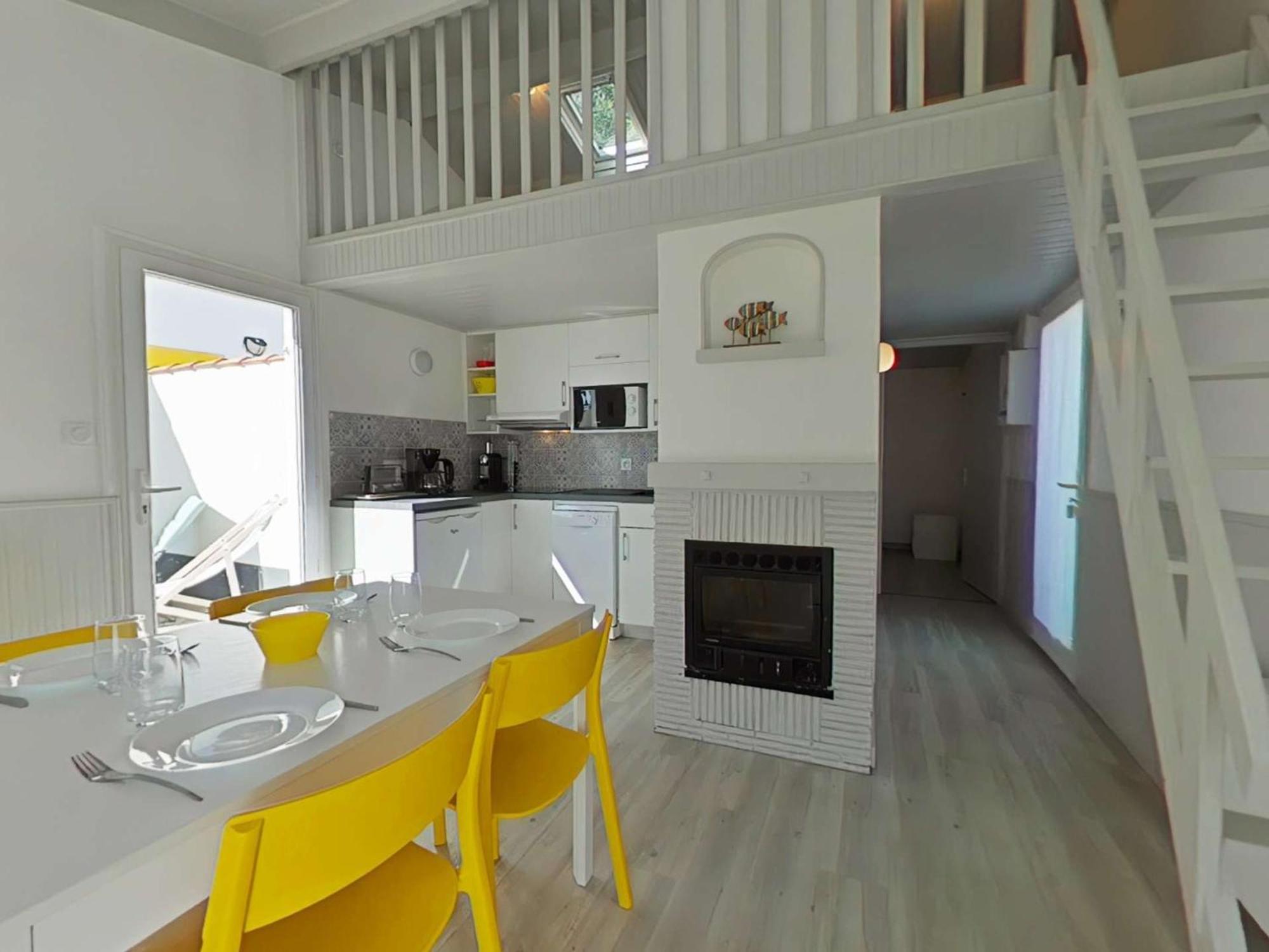 Maison Cosy Avec Mezzanine, Piscine Chauffee, Proche Mer - 4 Couchages - Parking Privatif - Fr-1-224A-1 ブルティニョール・シュル・メール エクステリア 写真